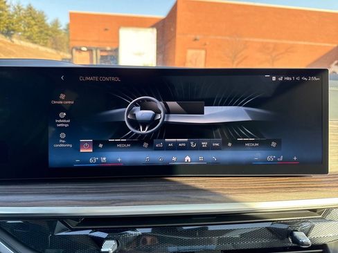 New 2026 BMW X7 xDrive40i AWD/4WD image 19
