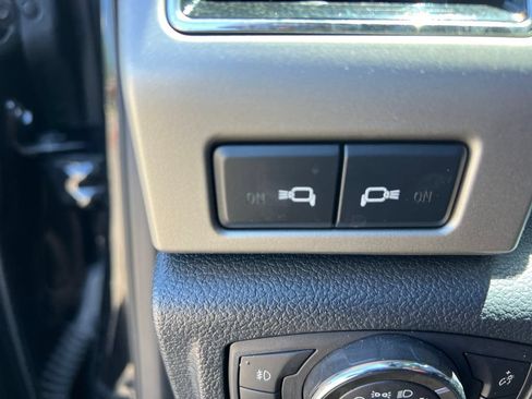 Used 2022 Ford F350 Lariat w/ Camper Package AWD/4WD image 28