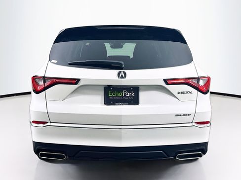 Used 2023 Acura MDX SH-AWD image 7