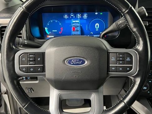 Used 2023 Ford F250 Lariat AWD/4WD image 26