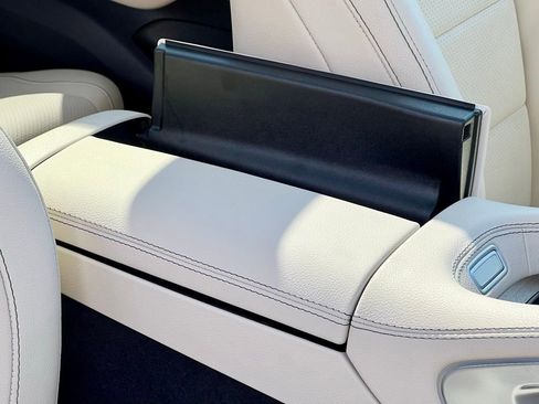 Certified 2024 Mercedes-Benz GLE 350 4MATIC image 30
