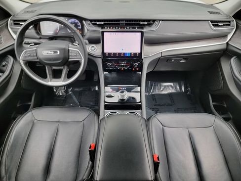 Certified 2023 Jeep Grand Cherokee Limited AWD/4WD image 26