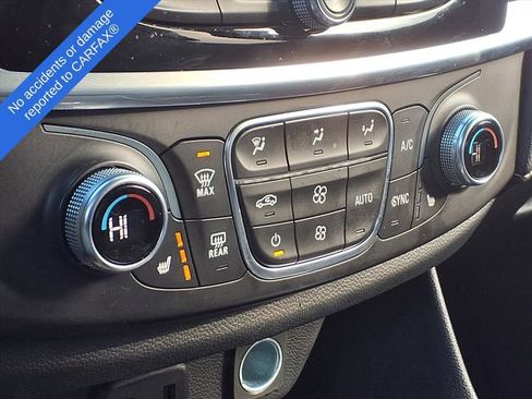 Used 2023 Chevrolet Traverse LT w/ LPO, Floor Liner Package image 26