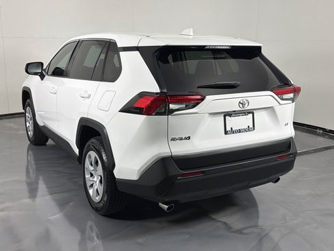 Used 2025 Toyota RAV4 LE FWD image 7