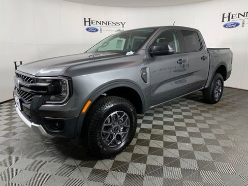 Used 2025 Ford Ranger XLT w/ FX4 Off-Road Package image 2