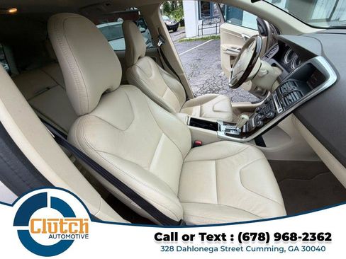 Used 2012 Volvo XC60 3.2 Premier Plus FWD image 14
