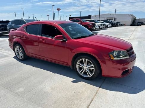 Used 2013 Dodge Avenger SXT FWD image 14