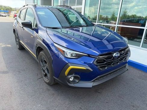 Used 2024 Subaru Crosstrek 2.5i Sport AWD/4WD image 2