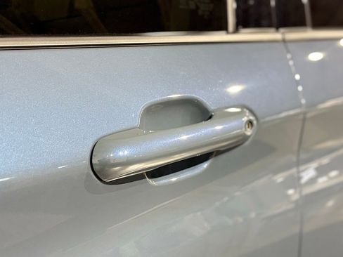 Used 2025 Ford Explorer Active w/ Active Comfort Package image 20