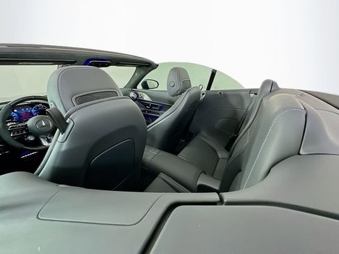 Used 2026 Mercedes-Benz SL 55 AMG 4MATIC image 24