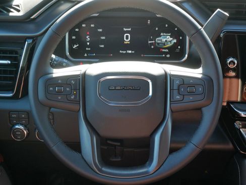 New 2026 GMC Sierra 3500 Denali Ultimate AWD/4WD image 8