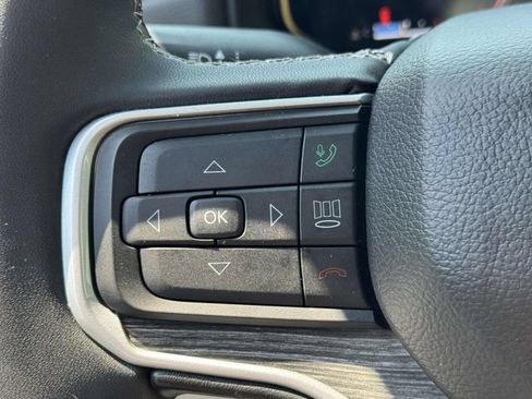 Used 2022 Jeep Wagoneer Series III w/ Flexible Seating Group AWD/4WD image 19