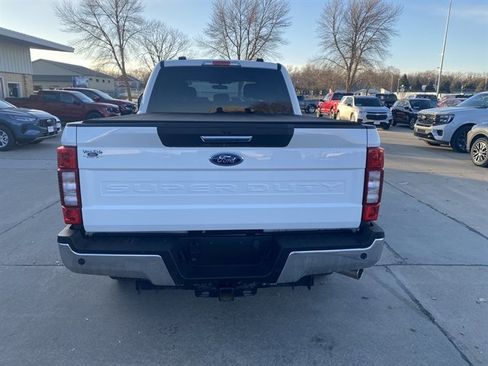 Used 2022 Ford F250 XLT w/ XLT Premium Package image 9
