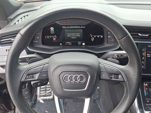 Used 2022 Audi SQ8 Prestige AWD/4WD image 16