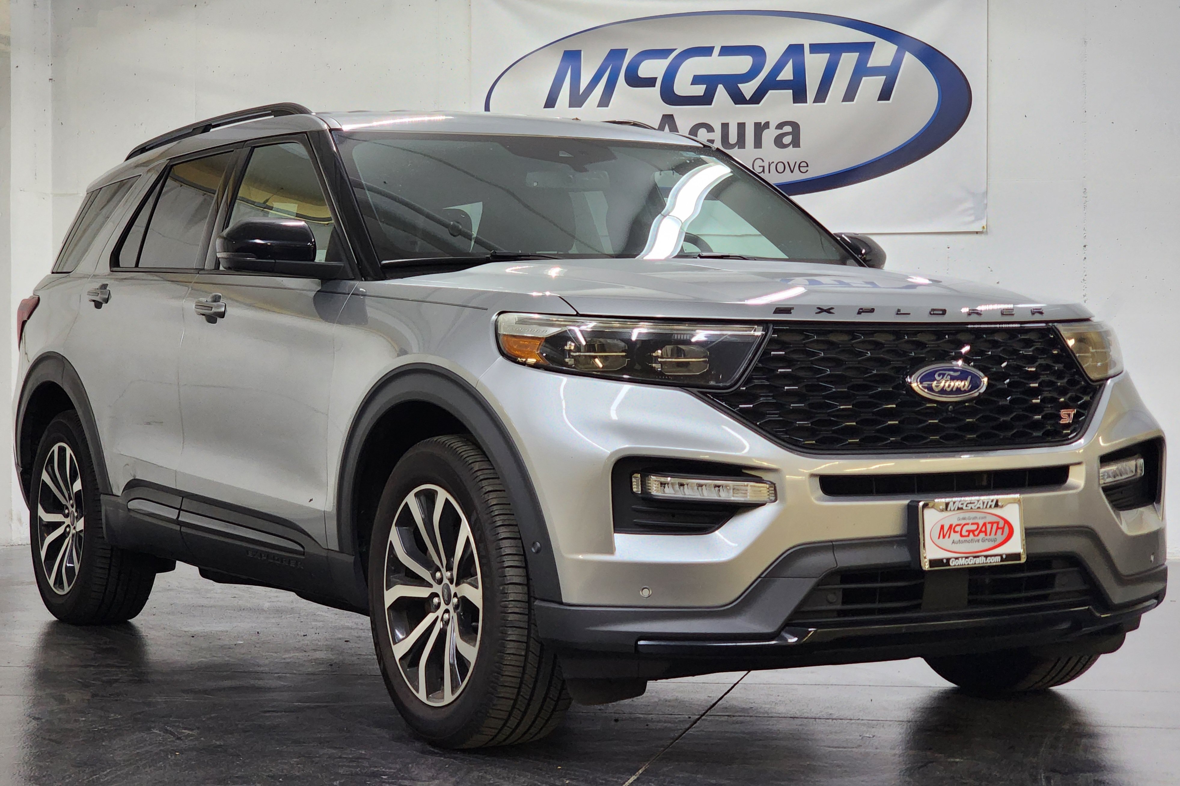 Used 2020 Ford Explorer ST AWD/4WD image 3