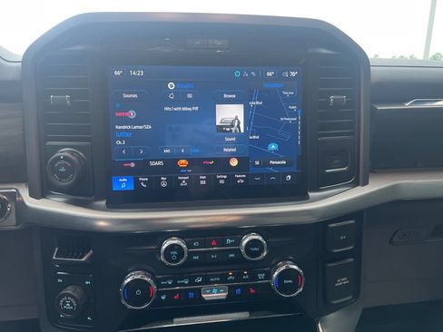 Used 2025 Ford F150 Lariat w/ Equipment Group 501A Mid AWD/4WD image 18