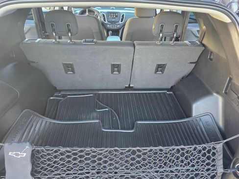 Used 2020 Chevrolet Equinox LT FWD image 18