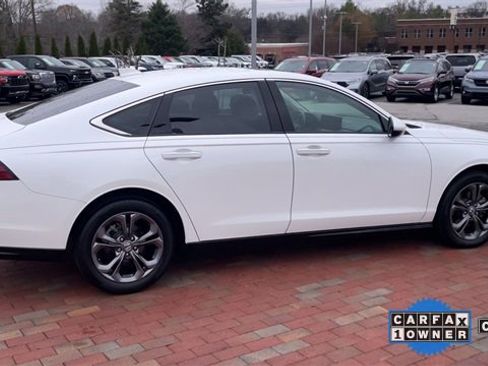 Certified 2024 Honda Accord EX-L image 3