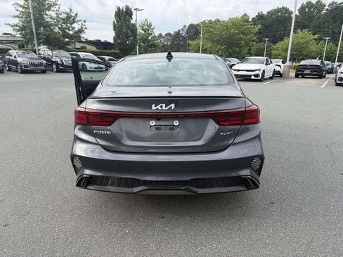 Certified 2022 Kia Forte GT-Line FWD image 5