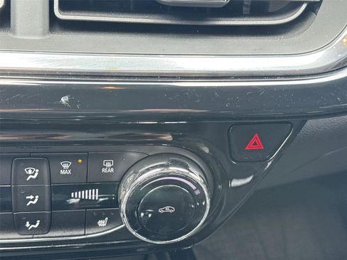 Used 2024 Chevrolet Trax RS w/ Driver Confidence Package image 20