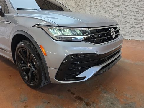 Used 2024 Volkswagen Tiguan SE R-Line image 7
