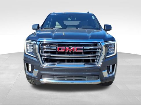 Used 2021 GMC Yukon SLT w/ SLT Luxury Plus Package image 2