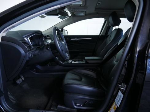 Certified 2020 Ford Fusion Titanium FWD image 19