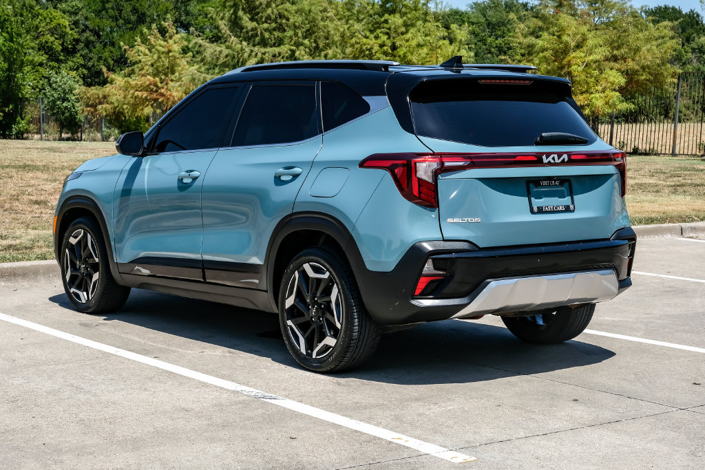 Used 2024 Kia Seltos SX AWD/4WD image 11