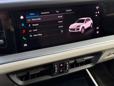 Certified 2024 Porsche Cayenne S AWD/4WD image 22