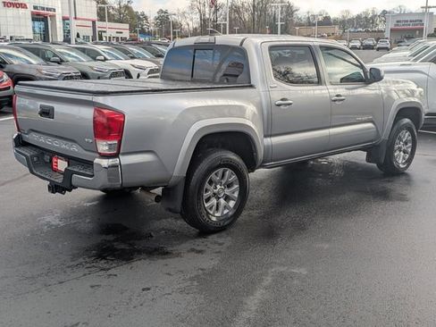 Used 2019 Toyota Tacoma SR5 image 4