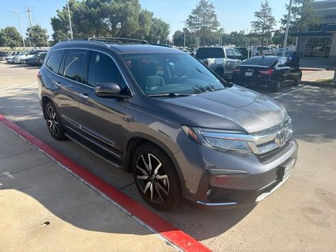 Used 2022 Honda Pilot Touring image 7