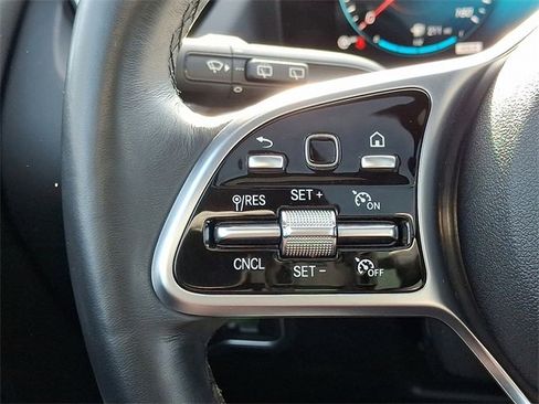 Certified 2022 Mercedes-Benz GLA 250 4MATIC w/ Premium Package Lite image 23