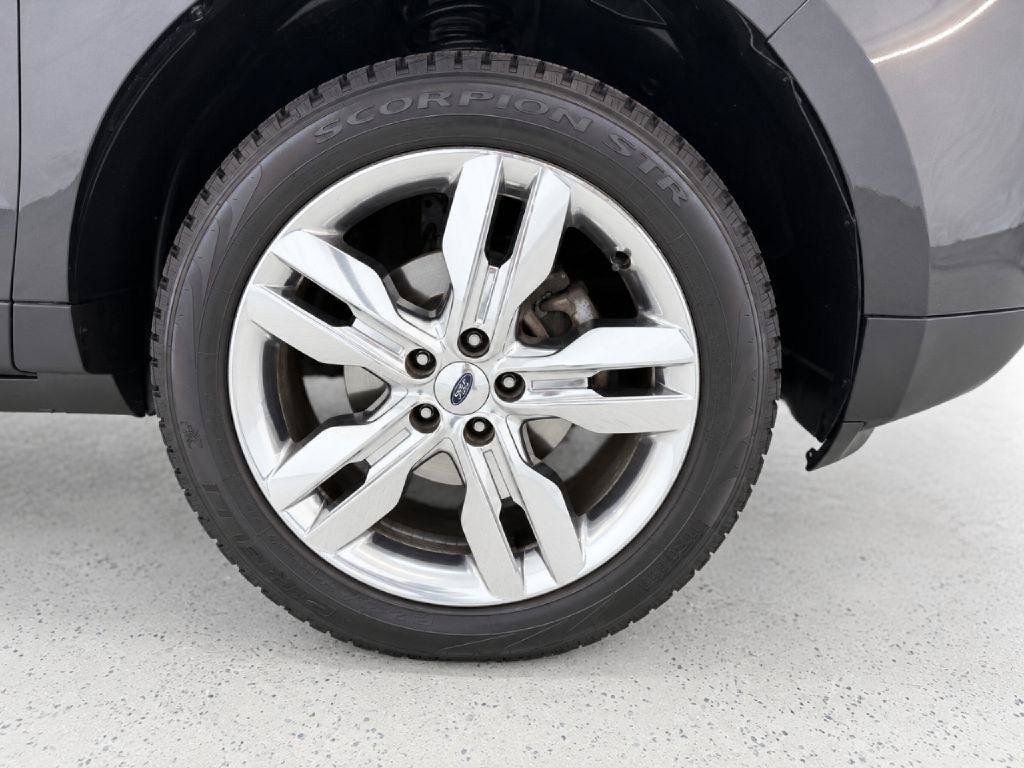 Used 2014 Ford Edge Limited w/ Equipment Group 301A AWD/4WD image 35