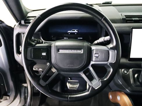Used 2023 Land Rover Defender 90 X AWD/4WD image 43