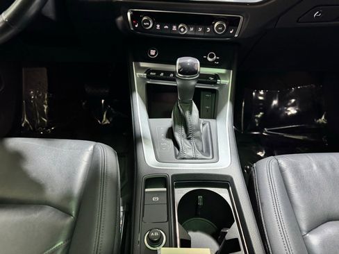 Used 2023 Audi Q3 2.0T Premium image 18