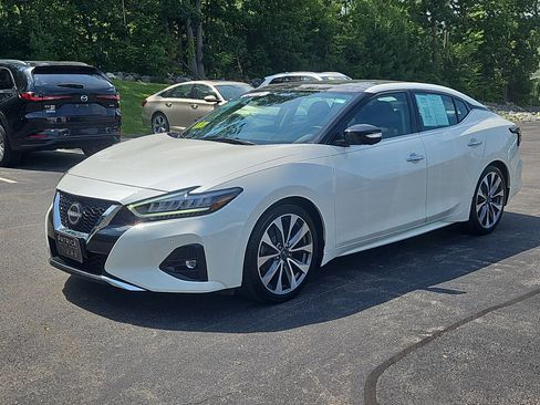 Used 2023 Nissan Maxima Platinum w/ Sport Mat Group FWD image 24