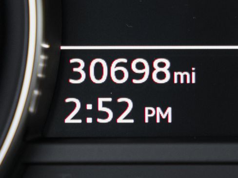 Used 2022 Audi Q5 2.0T Premium image 18