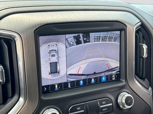 Used 2023 GMC Sierra 3500 Denali w/ Denali Ultimate Package AWD/4WD image 36