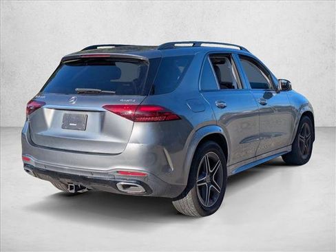 Used 2024 Mercedes-Benz GLE 350 4MATIC image 3
