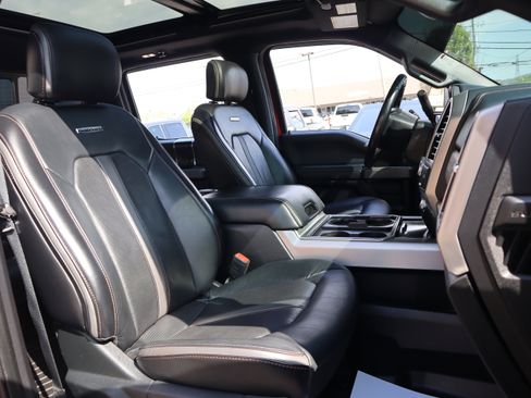 Used 2020 Ford F350 Platinum image 40