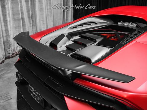 Used 2023 Lamborghini Huracan Tecnica RWD image 35