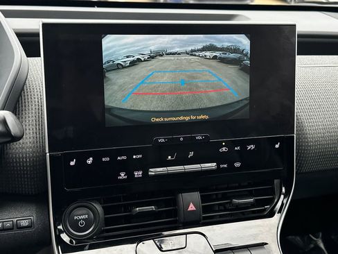 Used 2023 Toyota bZ4X XLE w/ Weather Package image 28