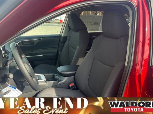 New 2025 Toyota RAV4 LE image 11