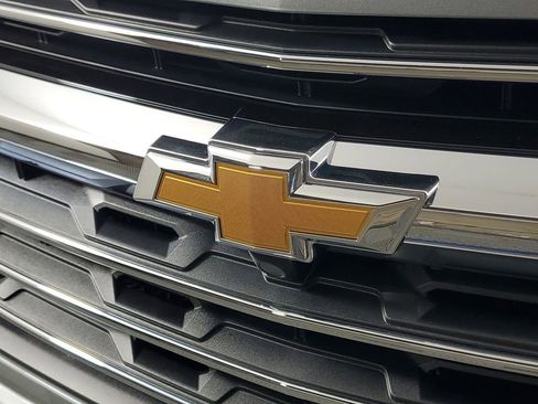 New 2026 Chevrolet Traverse LT image 10