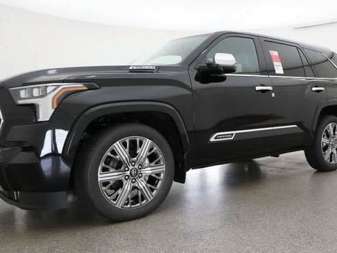 Used 2026 Toyota Sequoia Capstone AWD/4WD image 16