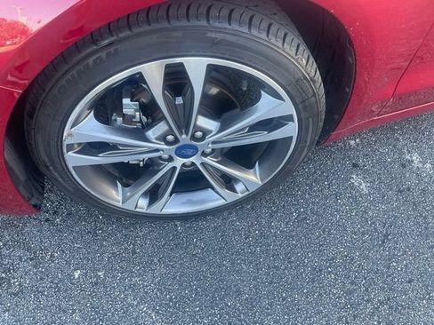Used 2019 Ford Fusion Titanium AWD/4WD image 8