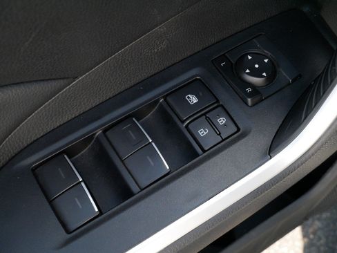 Certified 2025 Toyota RAV4 XLE AWD/4WD image 19
