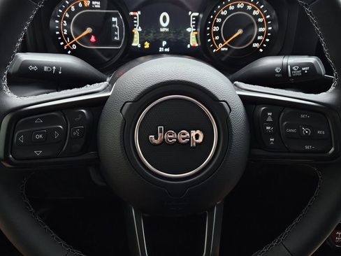 New 2026 Jeep Gladiator Rubicon AWD/4WD image 23