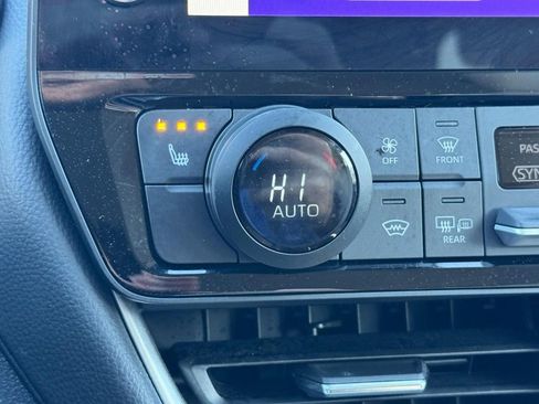 Certified 2025 Toyota Grand Highlander XLE image 20