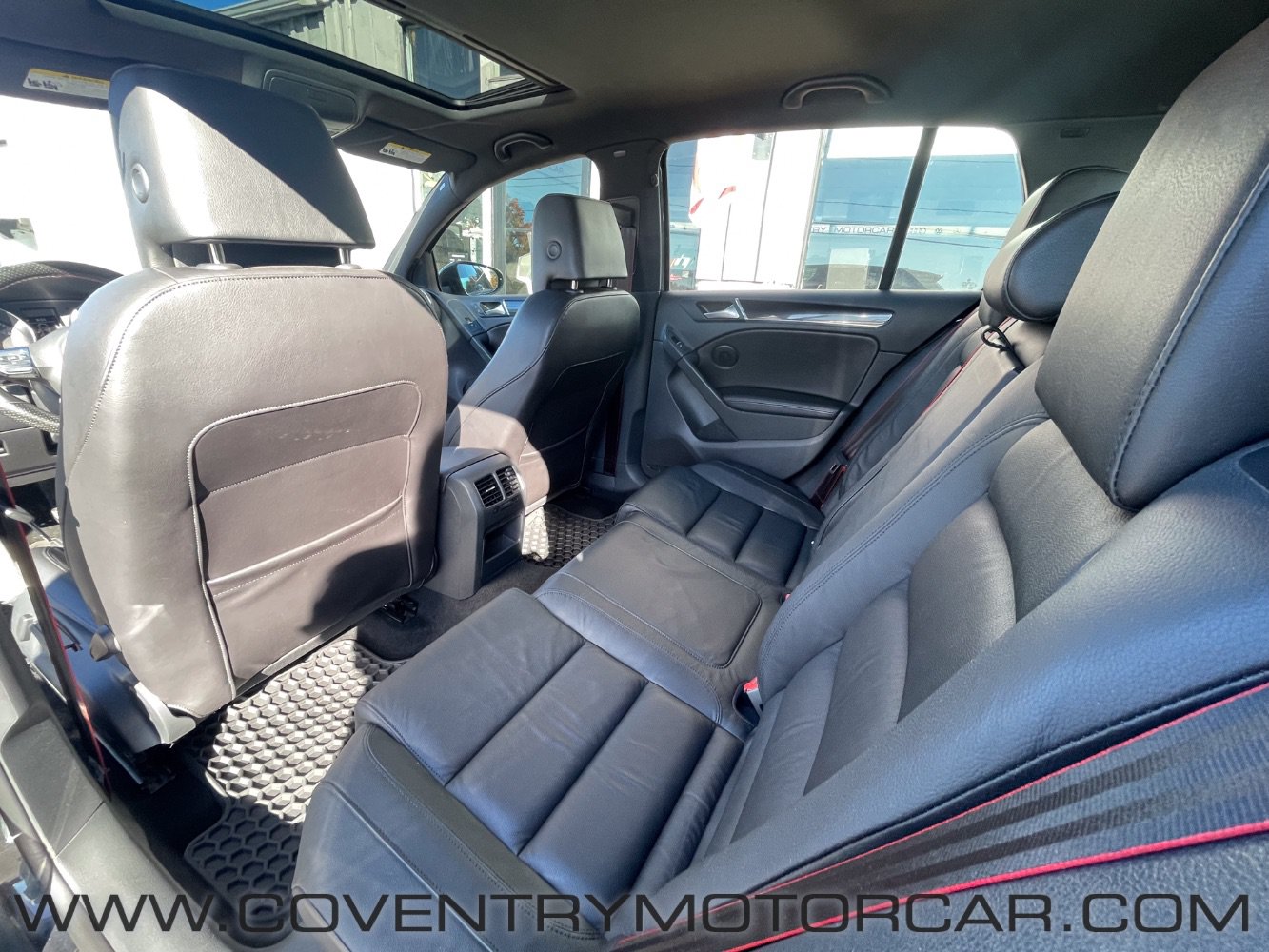 Used 2014 Volkswagen GTI Driver's Edition FWD image 30